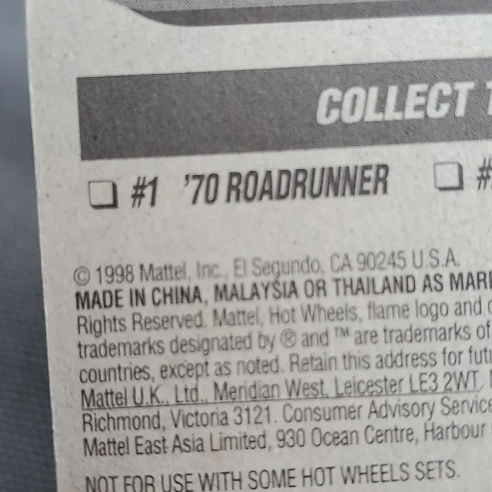 Hot Wheels Jaguar XK8 21318